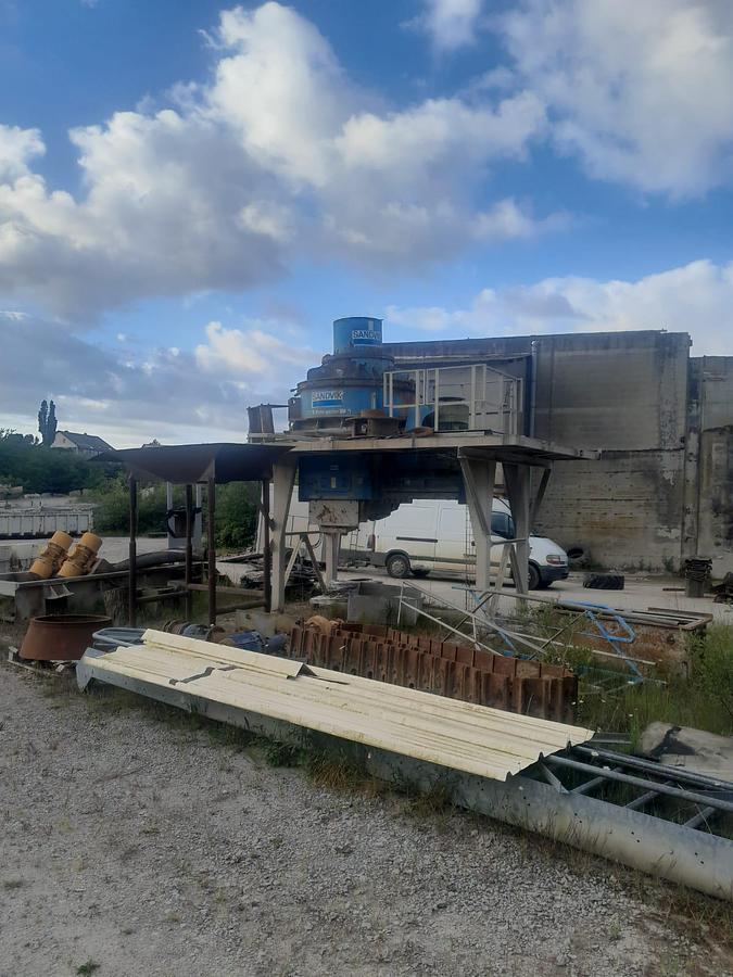 Used 2004 Sandvik Barmac VSI Techroq