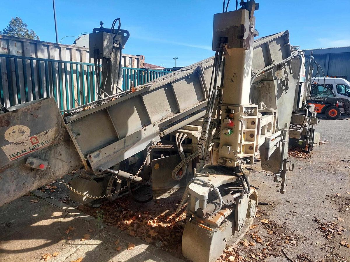 Used 2008 Wirtgen SP150F