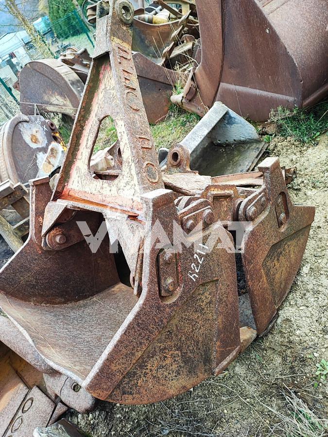 Used Benne Preneuse S60 ou Sans Attache -