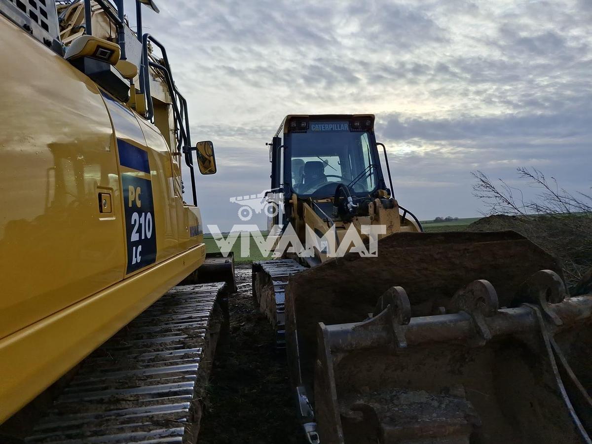 D'occasion 2015 CATERPILLAR 953D