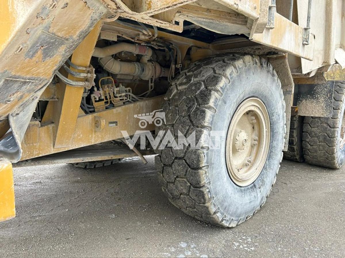 Used 2009 Caterpillar 775F