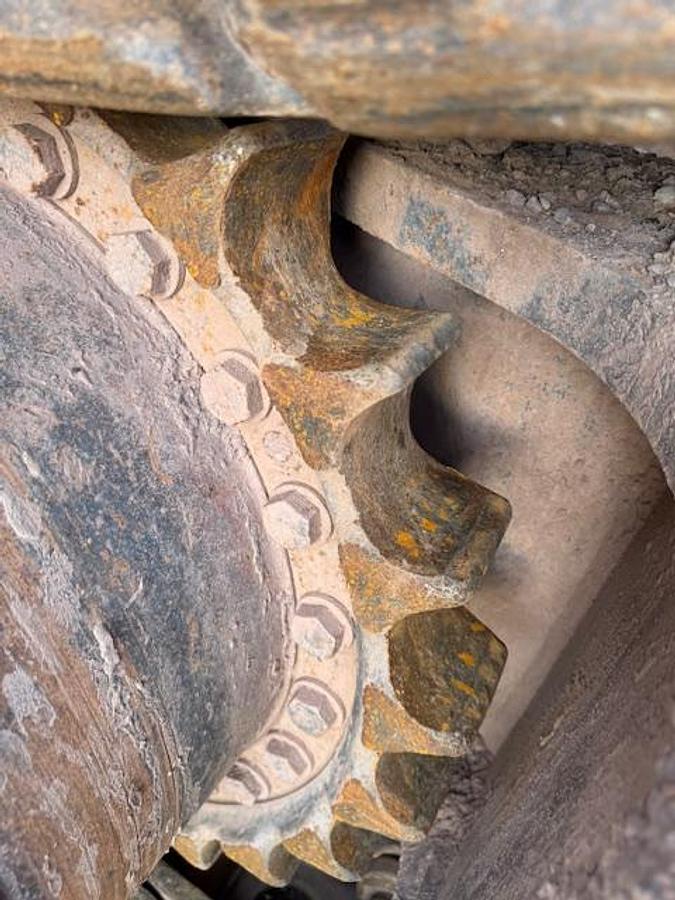 Used 2003 Hitachi ZX650LCH