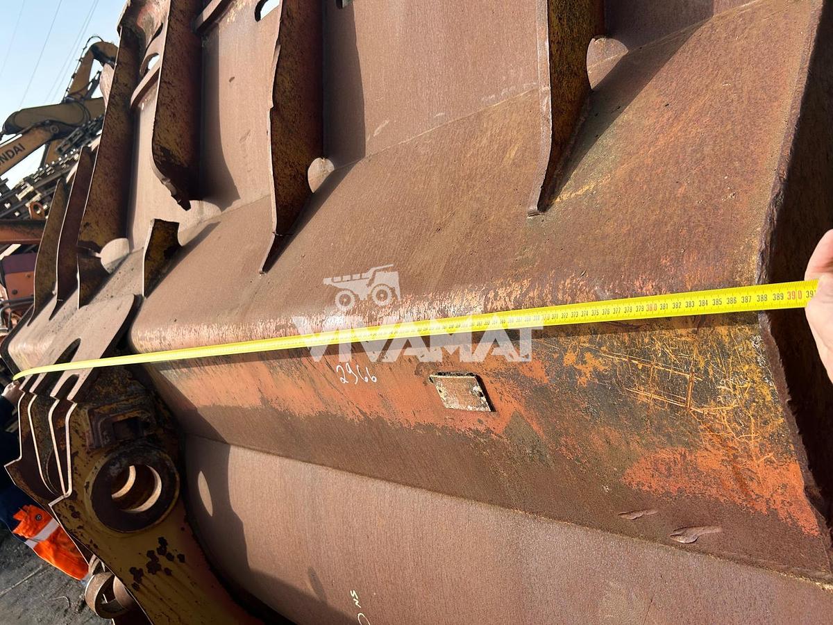 D'occasion Godet de chargeur CAT 988H de largeur 390cm