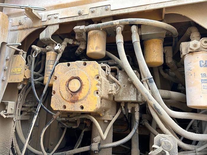 D'occasion Caterpillar 374F LME