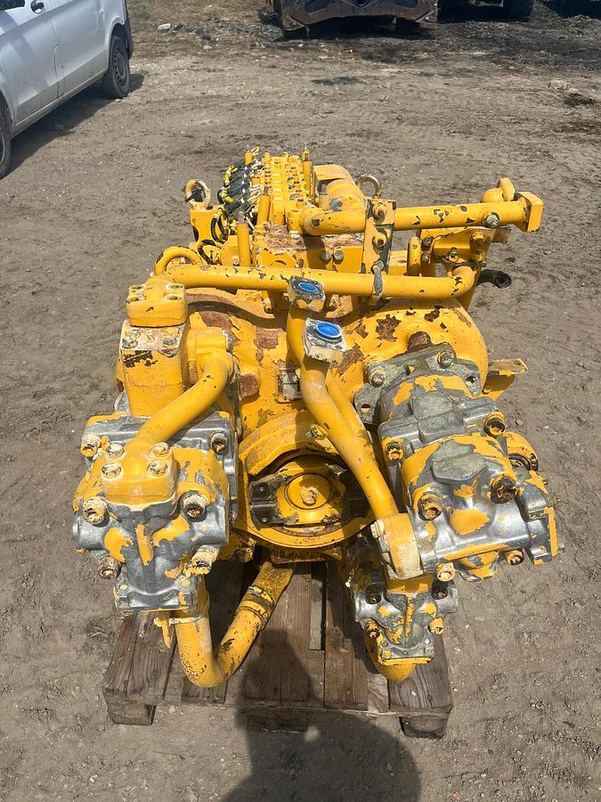 Used 2002 Komatsu SAA6D140E-2 Komatsu engine HD325