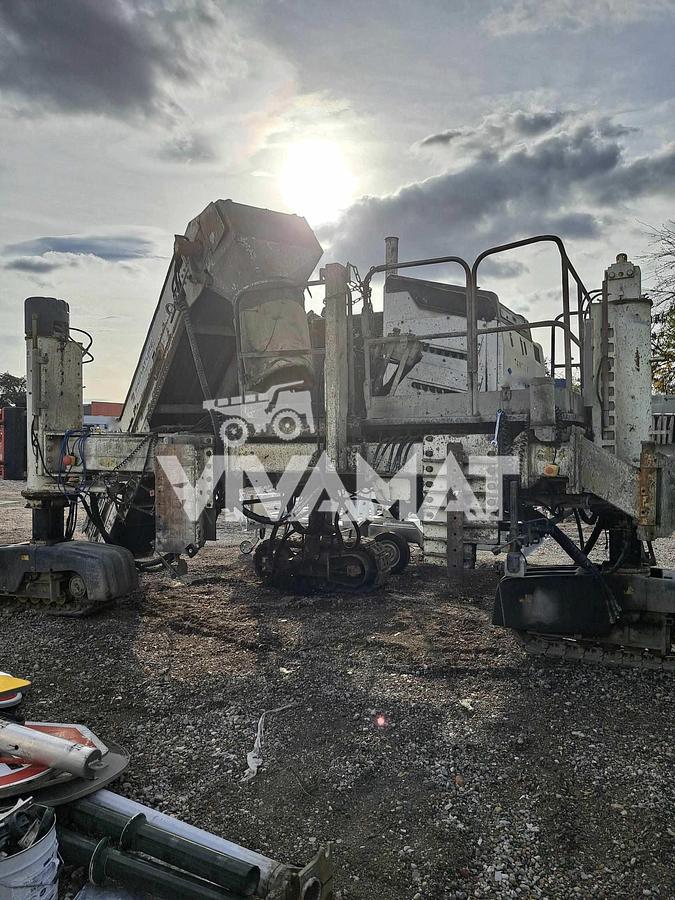 Used 2009 Gomaco Commander III
