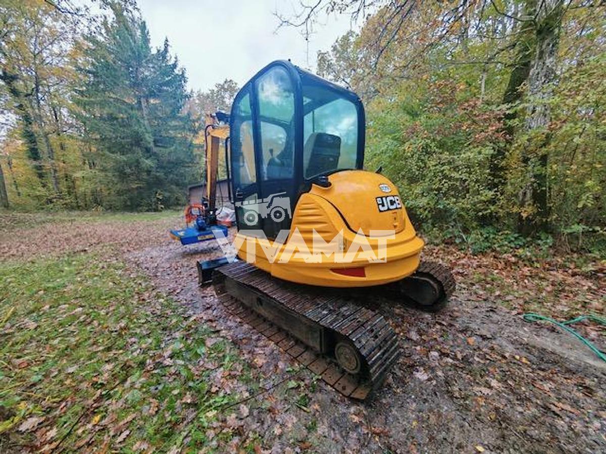 D'occasion 2012 JCB 8065