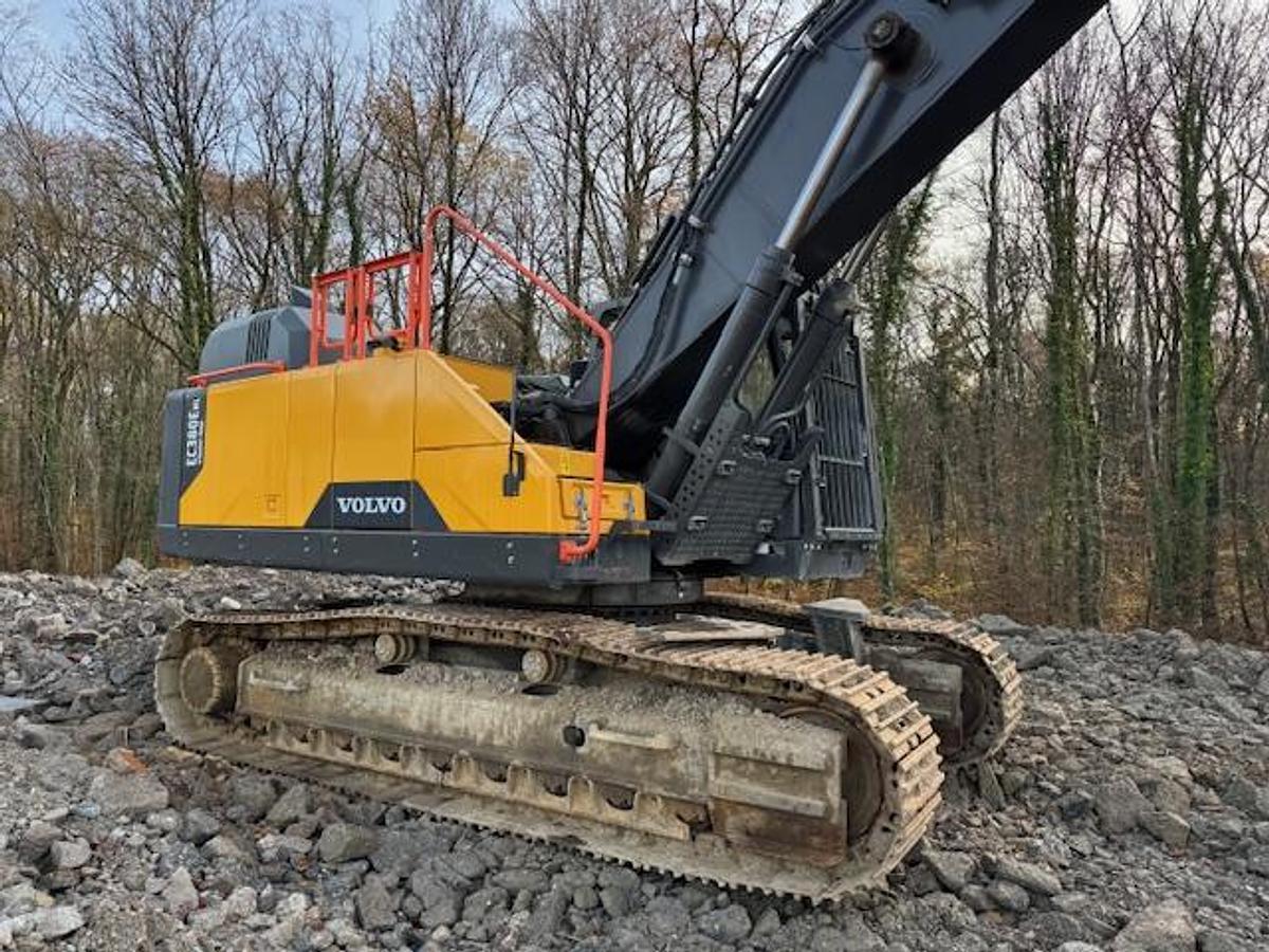 Used 2021 Volvo EC380EL