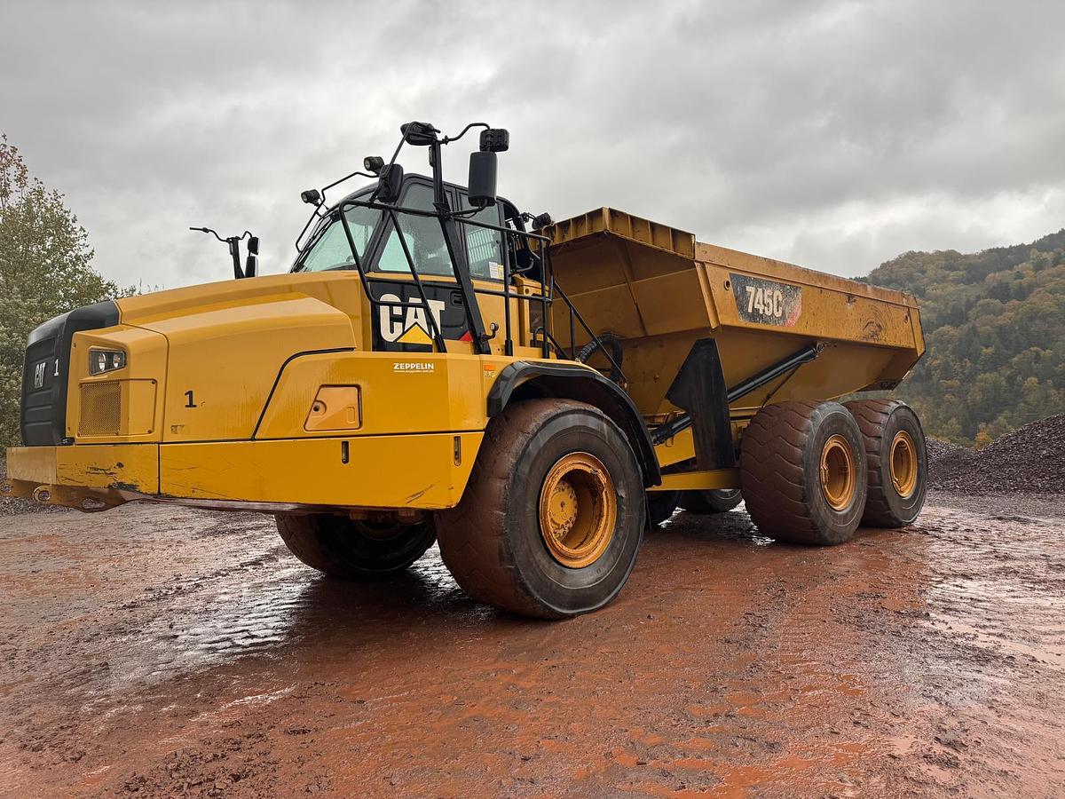 Used Caterpillar 745C