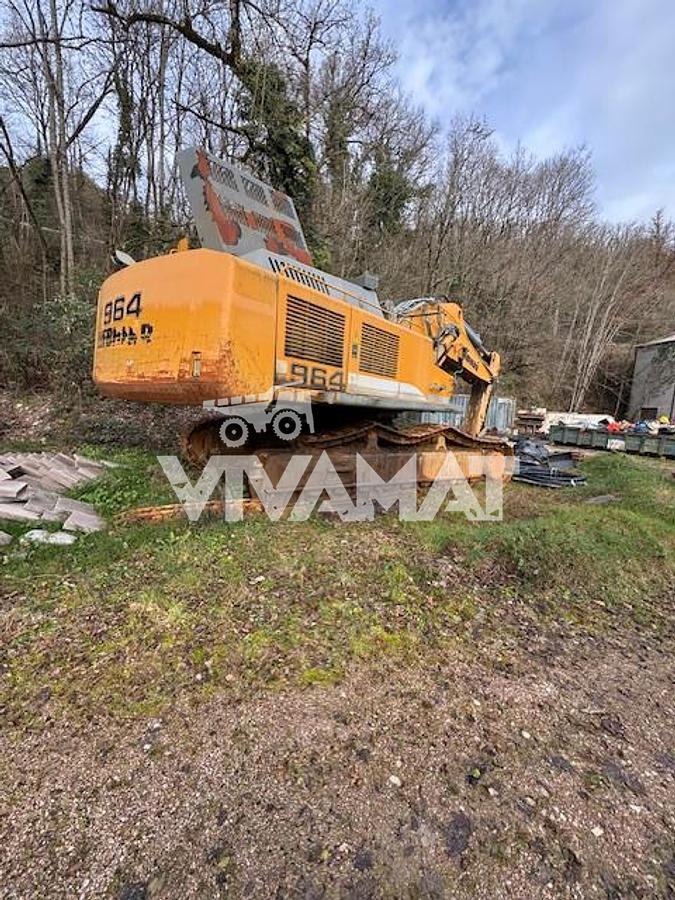 Used 2013 LIEBHERR R964 HDSL for PARTS