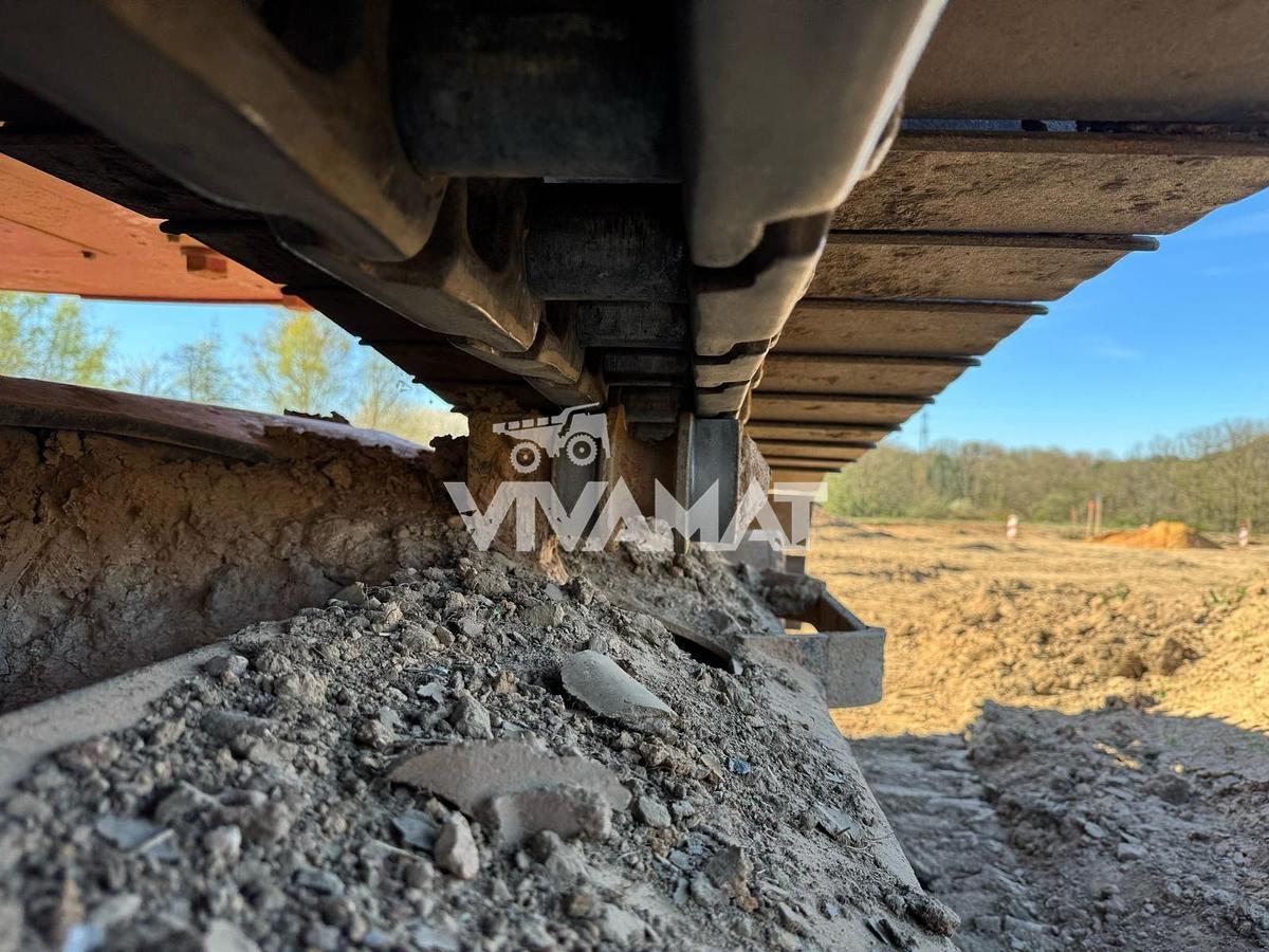 Used KOMATSU PC228 USLC-10