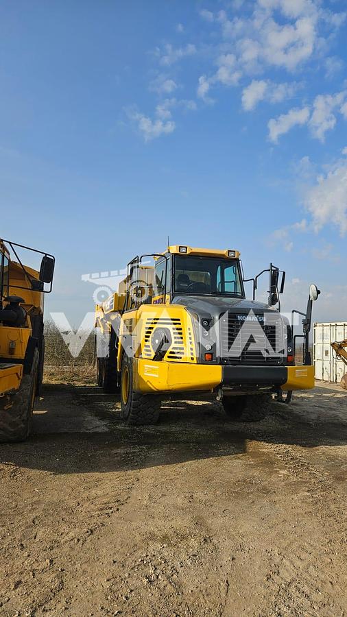 Used 2022 Komatsu HM300-5