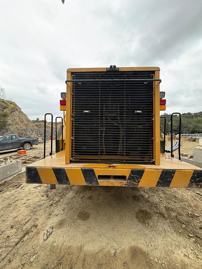 Used Caterpillar 988H