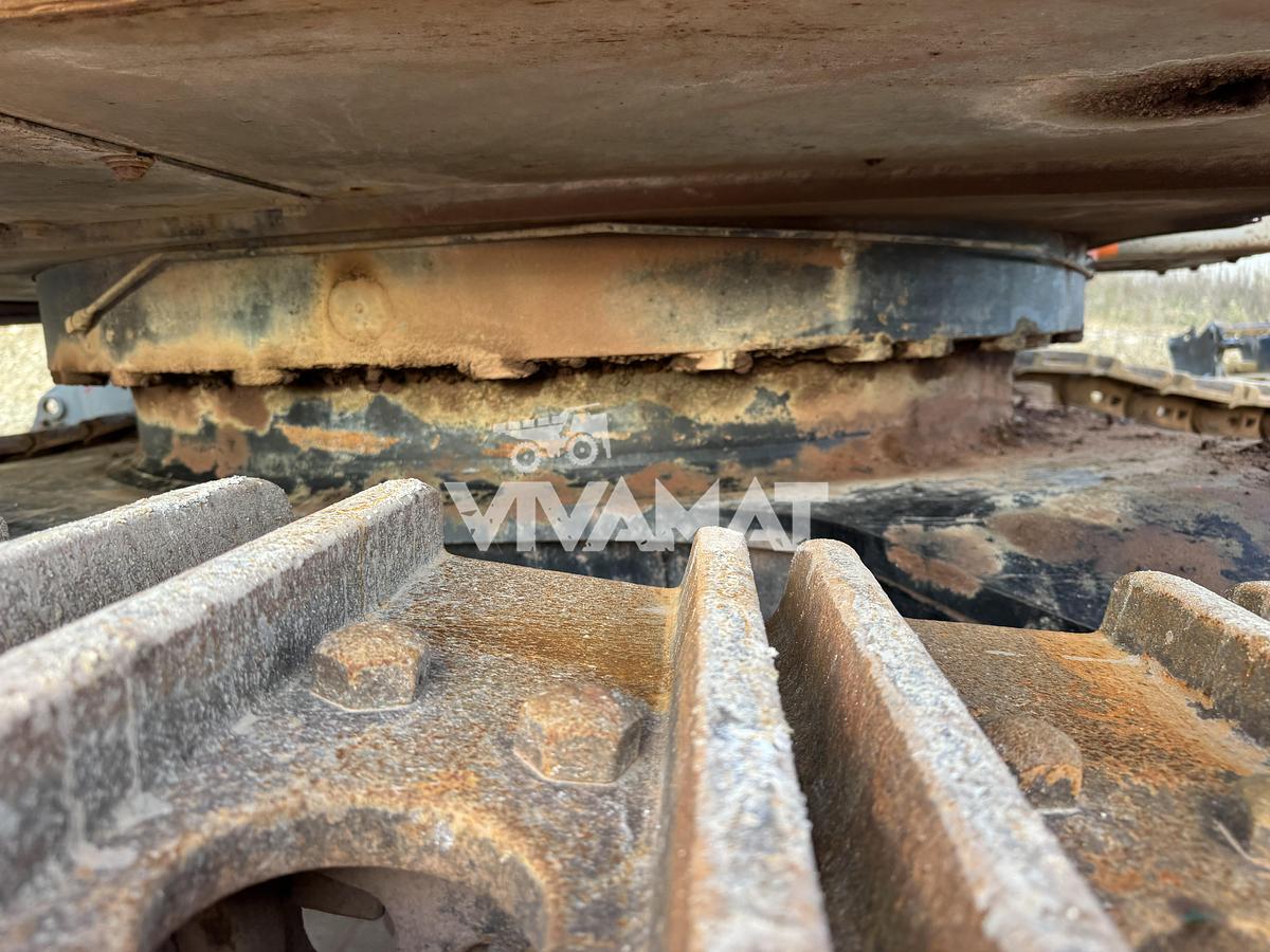 Used 2003 Hitachi ZX650LCH