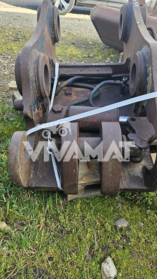 D'occasion Attache VOLVO pour pelle de 16t