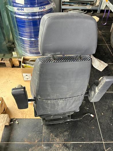 D'occasion LIEBHERR R954CHD Li Siège