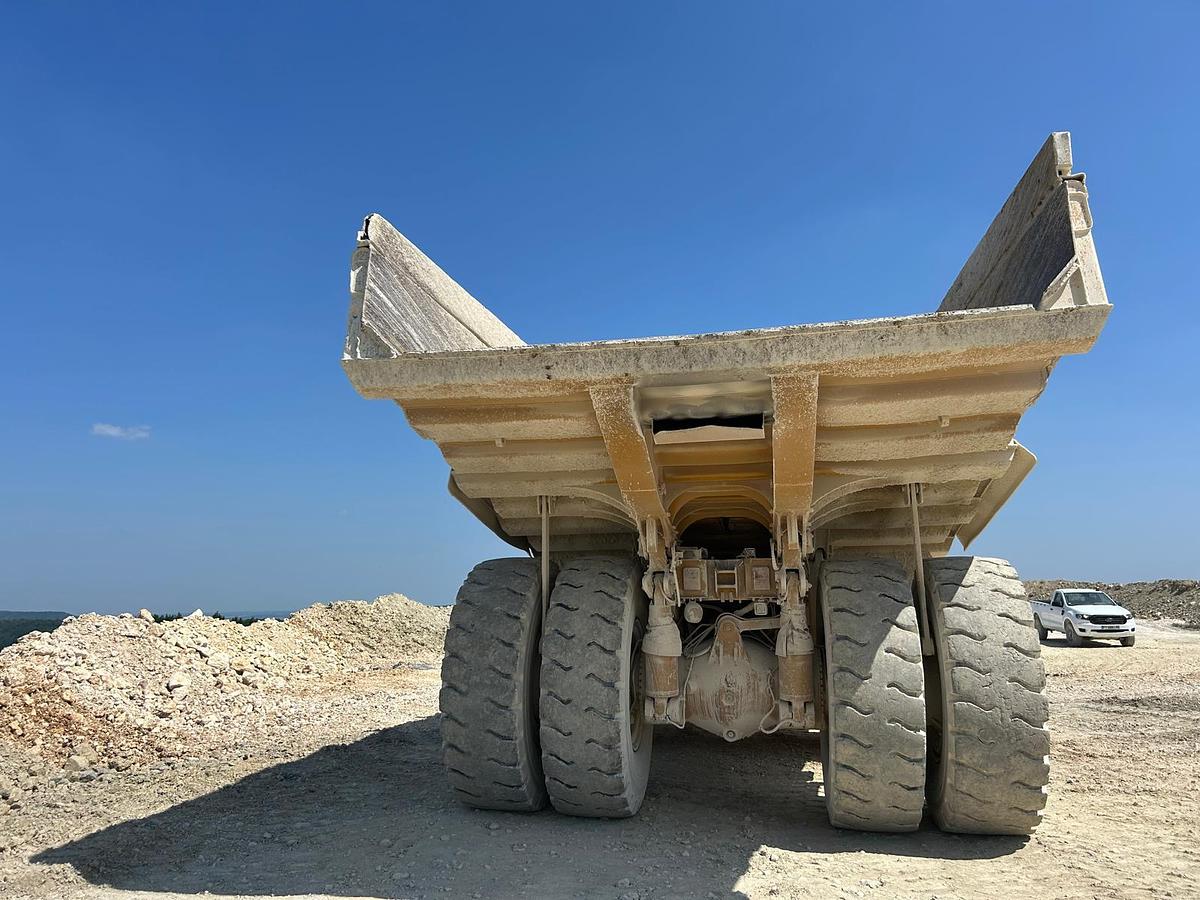 Used Caterpillar Rebuilt 775F