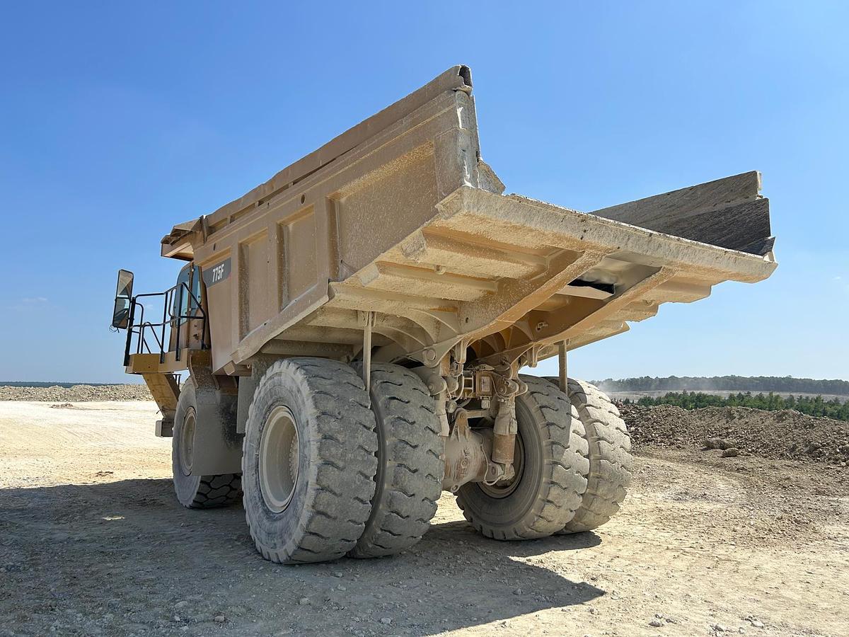 Used Caterpillar Rebuilt 775F