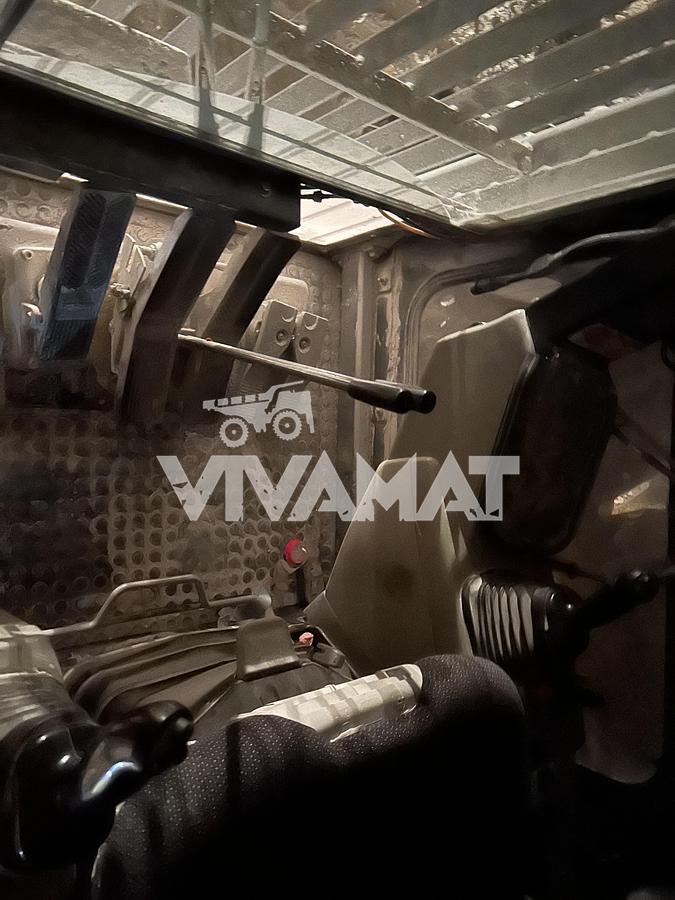 Used 2015 Liebherr R 944 C