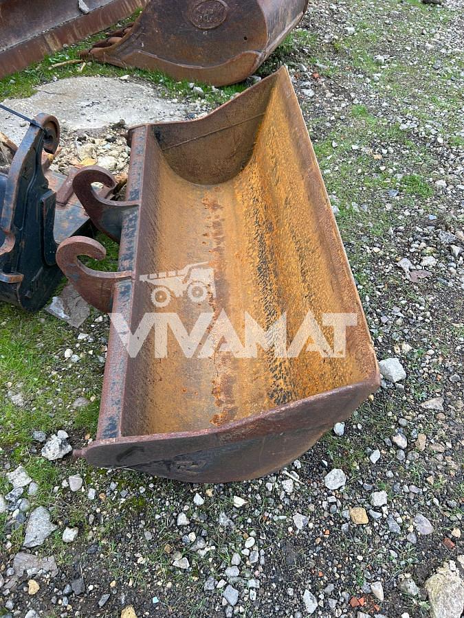 D'occasion Godet de curage Attache Verachtert CW10 Largeur 140cm sur CAT309 pour pelle de 9t