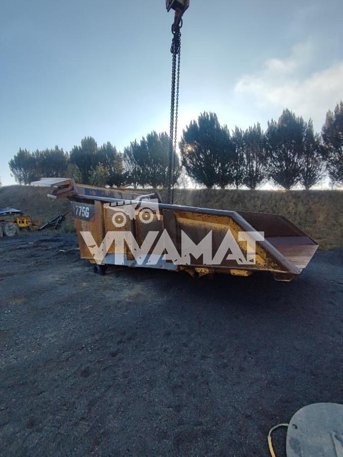 Used Caterpillar BENNE CAT 775G