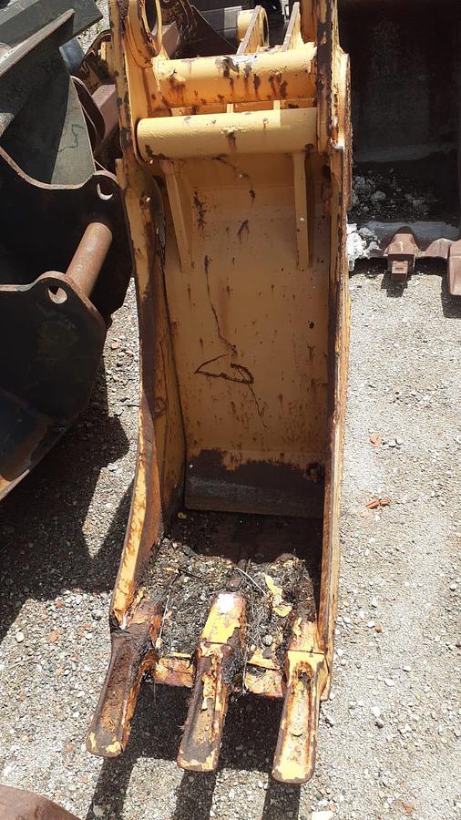 D'occasion Godets Liebherr R912 Curage/Terrassement/Tranchée compatible A902/A912/A922