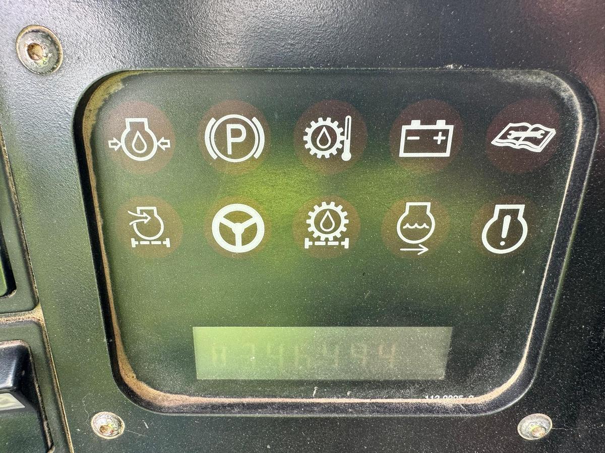 D'occasion Tombereau rigide CAT 771D 2002 34700hrs