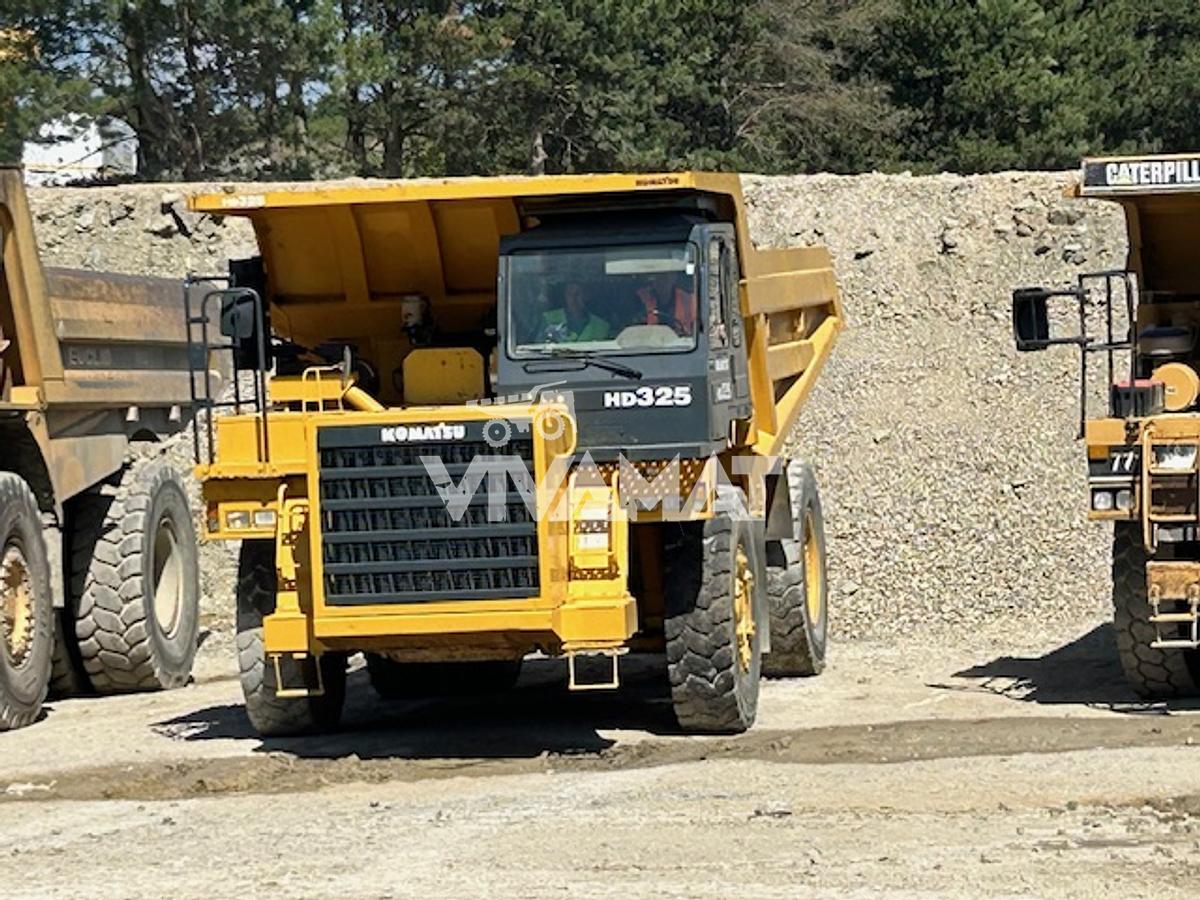 Used 2002 Komatsu HD325-6KE