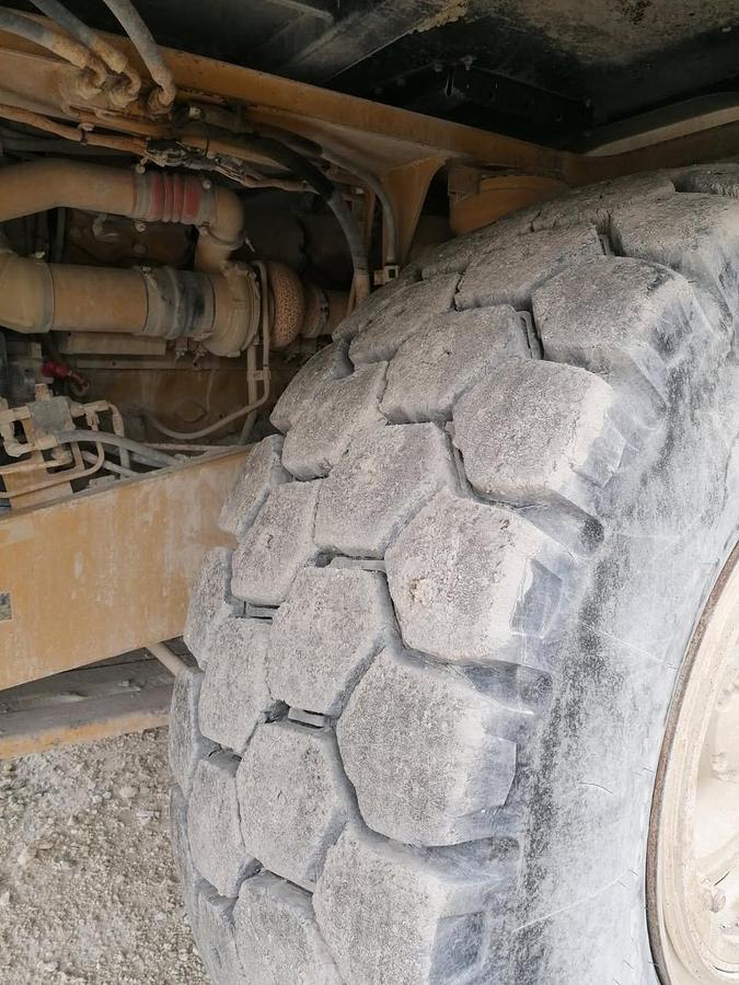 Used 2009 Caterpillar 775F