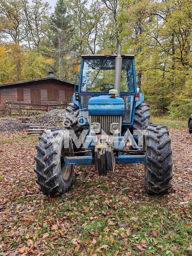 D'occasion FORD 5610