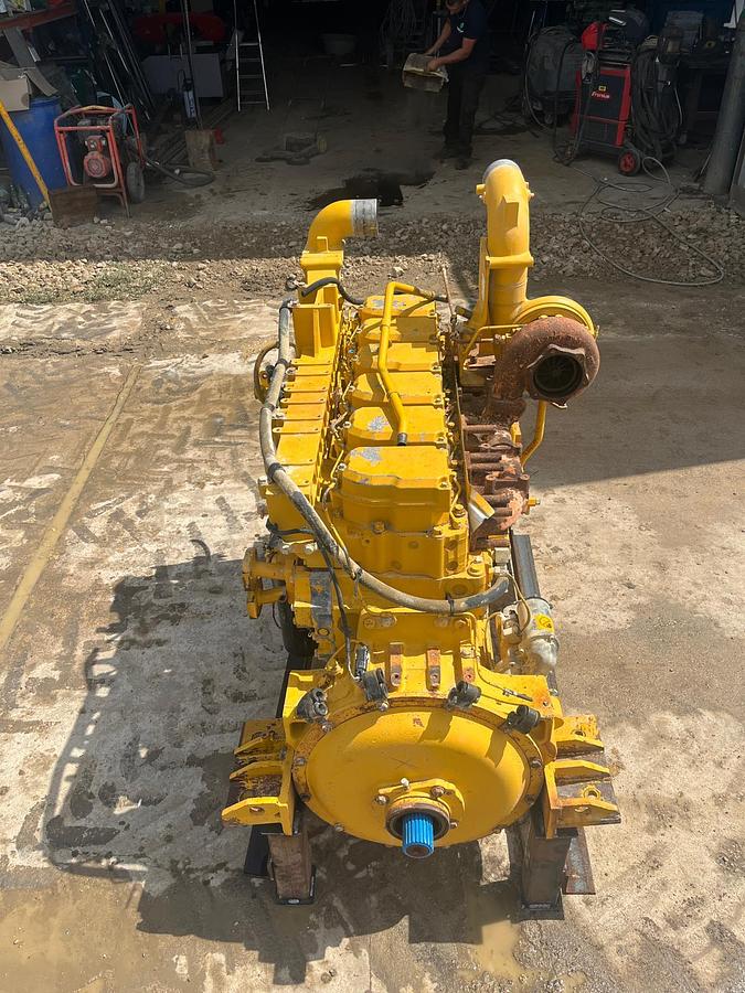 Used 2002 Komatsu SAA6D140E-2 Komatsu engine HD325