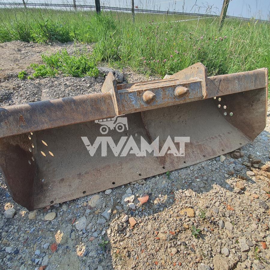 D'occasion Godet de curage Mecalac 8MCR Largeur 145cm