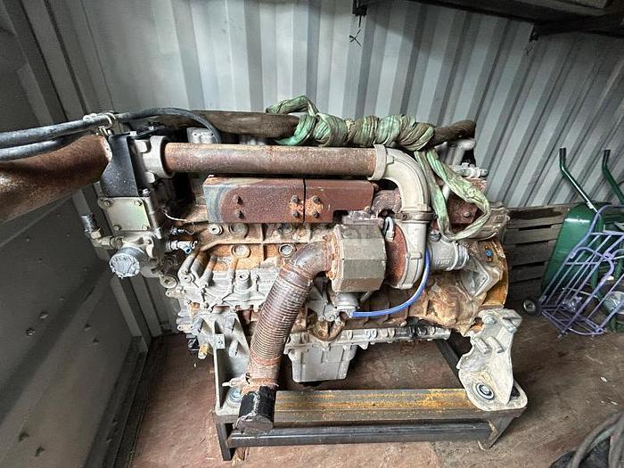 D'occasion Moteur CUMMINS 6CTA5.9/ KT1150KTA LIEBHERR D936L CAT C9.3B / KOMATSU SA12V140