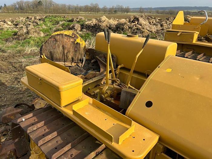 Used 1945 Caterpillar D2