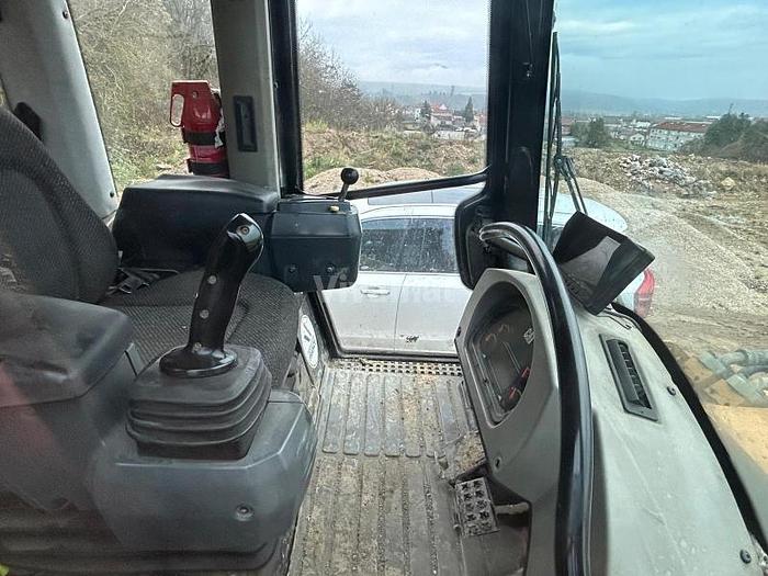 D'occasion Caterpillar 963D