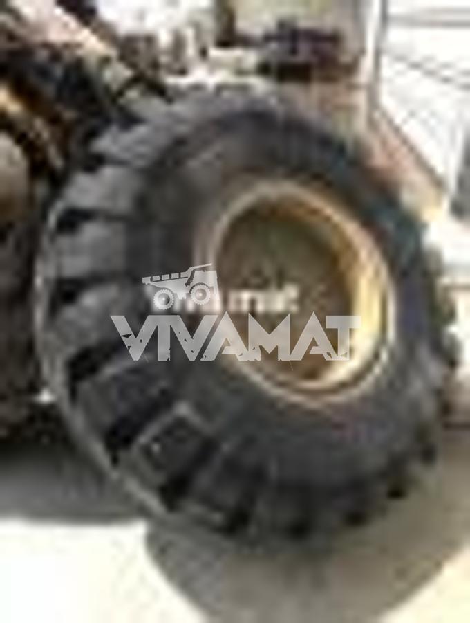 Pneu neuf  MICHELIN 17,5R25 Xmine D2 sur jante 8 trous