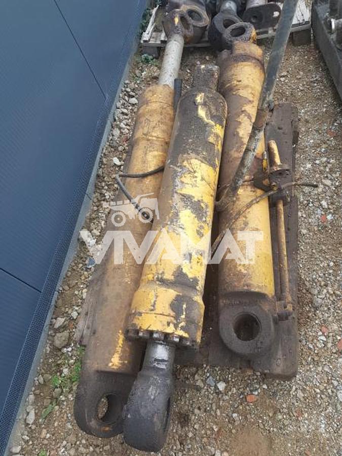 Used LIEBHERR A914 -