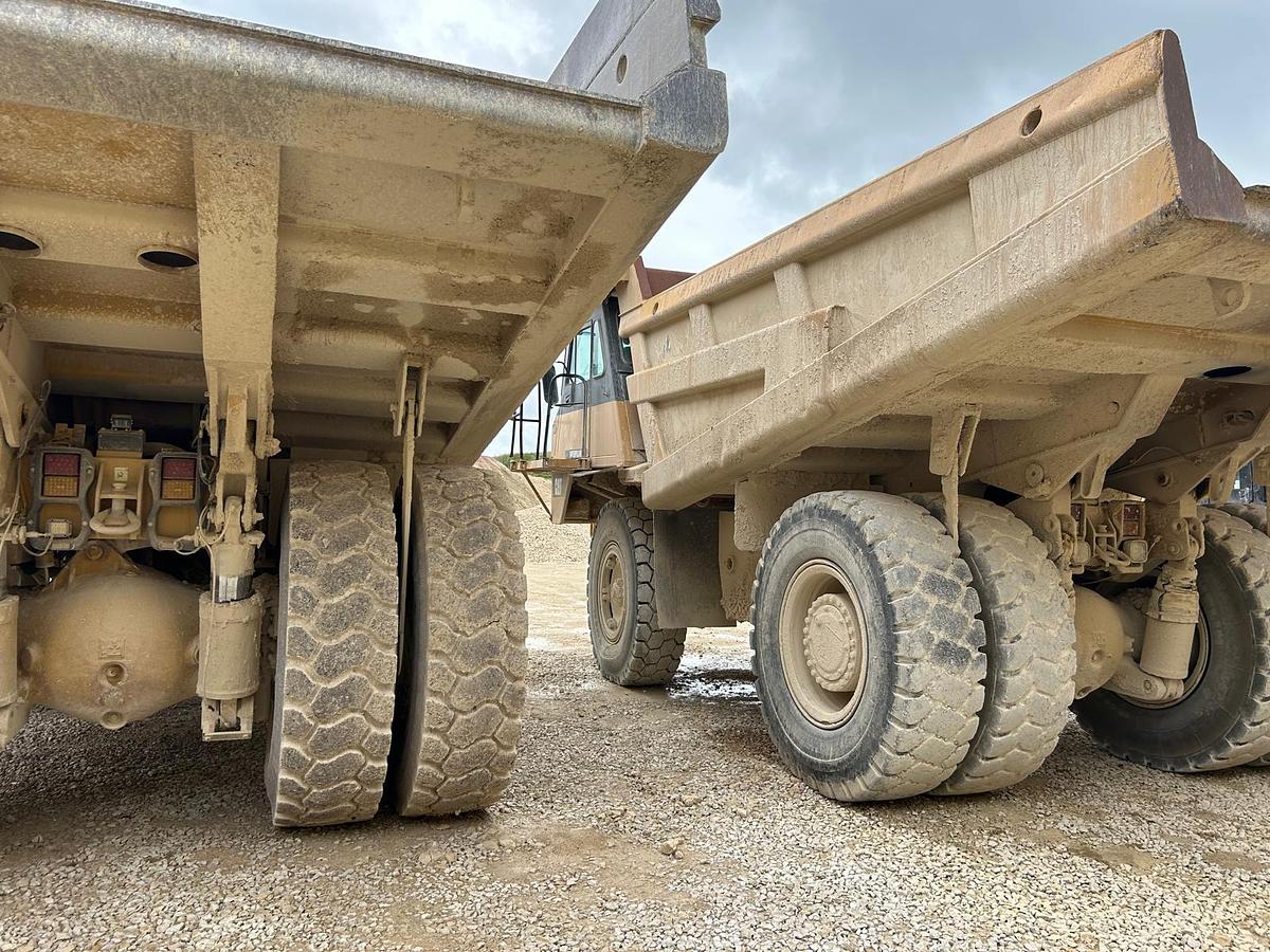 Used Caterpillar 771D