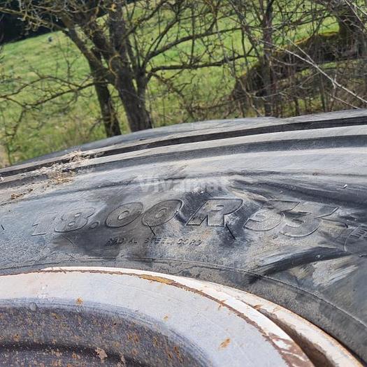 D'occasion 3 jantes CAT 769C avec pneus MICHELIN 18.00R33