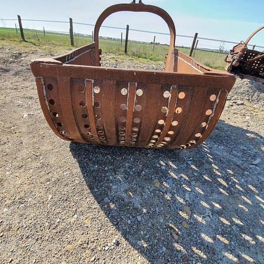 D'occasion Godet dragline sur NOBAS Poids 1T450