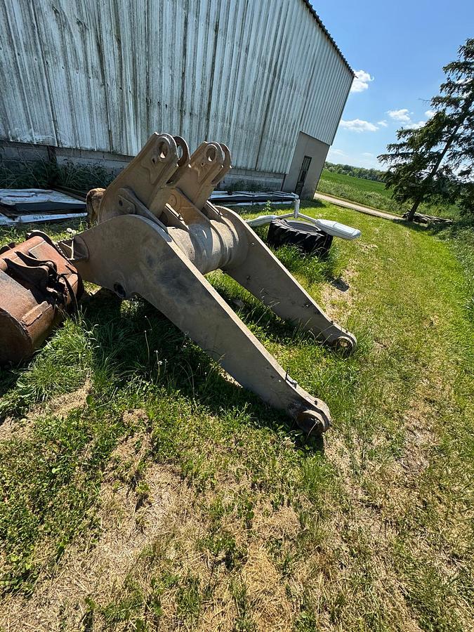 D'occasion Brancard complet chargeuse sur chenille CAT963D  2017