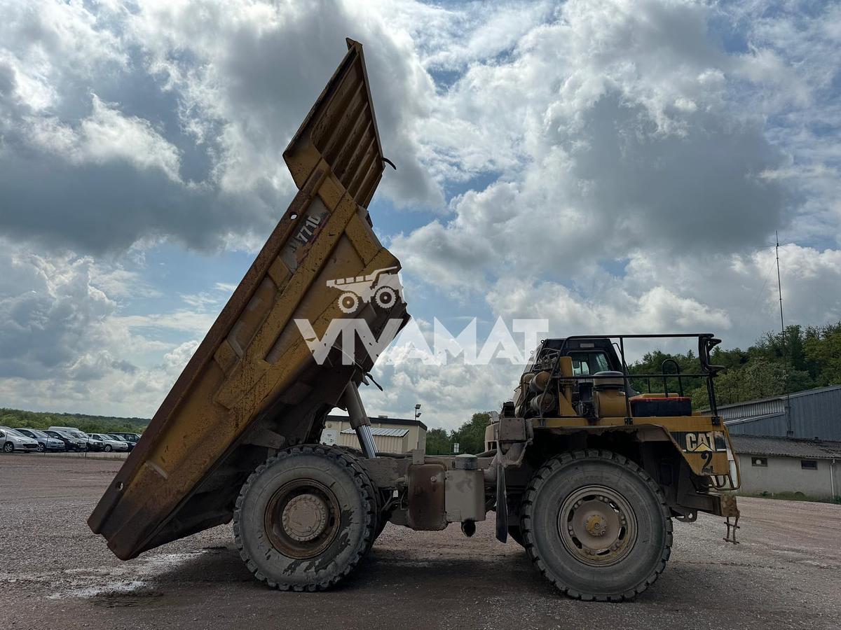 D'occasion Tombereau rigide CAT 771D 2002 34700hrs