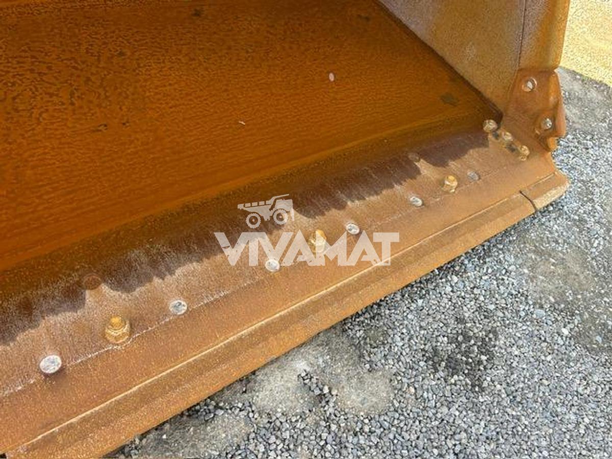 Used 2015 CATERPILLAR 988K