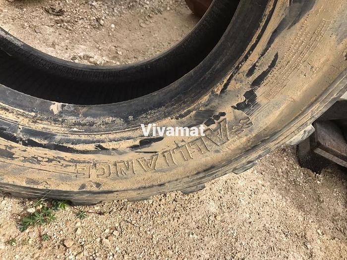 D'occasion Pneu ALLIANCE 315/R22.5