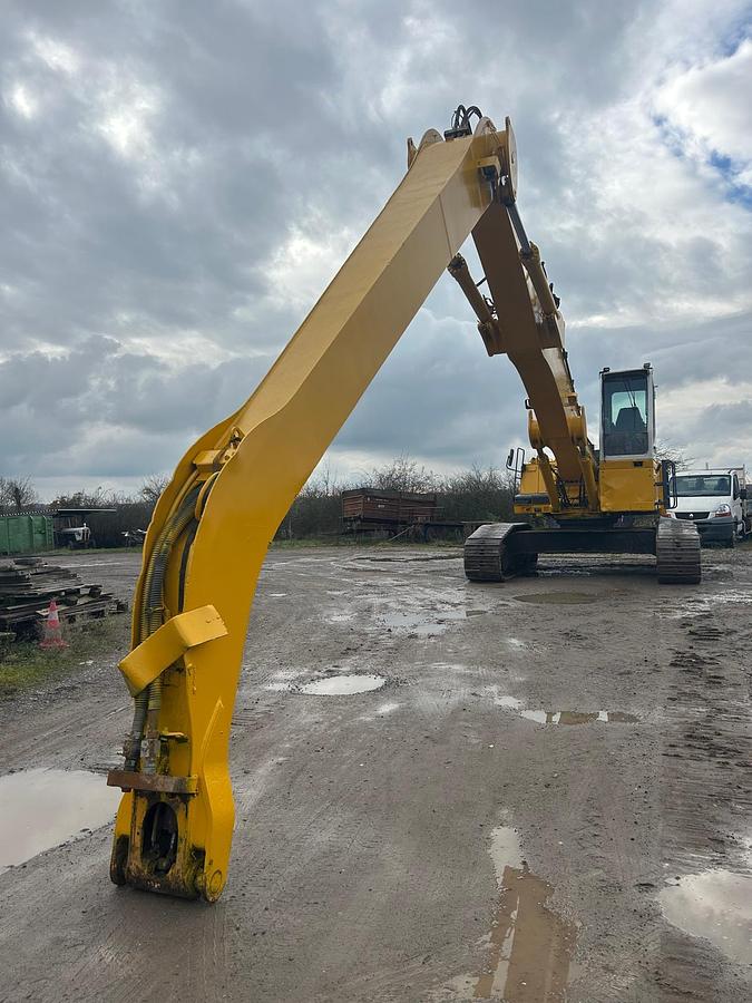 Used Liebherr R934B EW