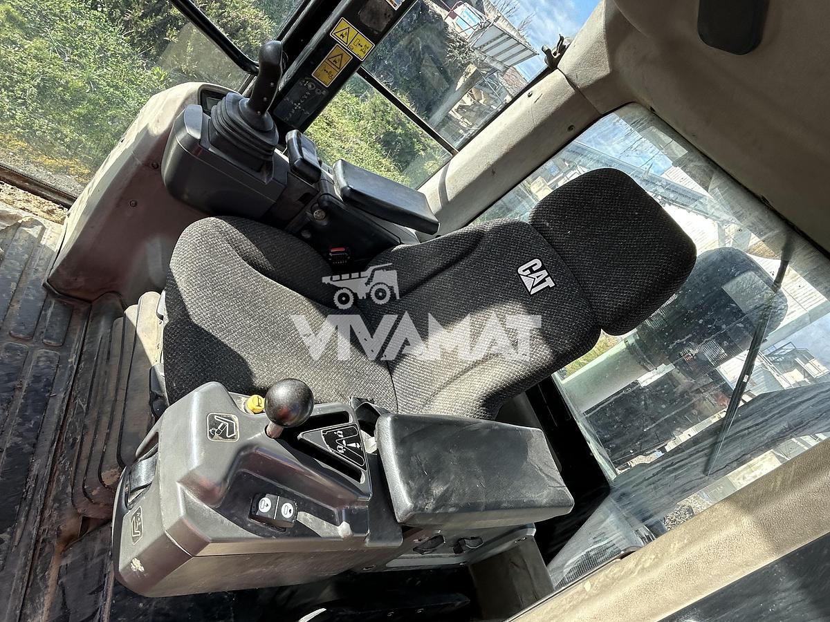 Used 2008 Caterpillar 963D