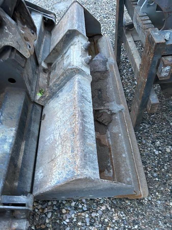 D'occasion Mecalac 12MXT