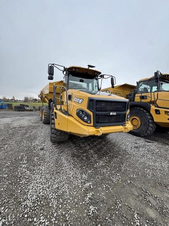 Used 2022 BELL B30E