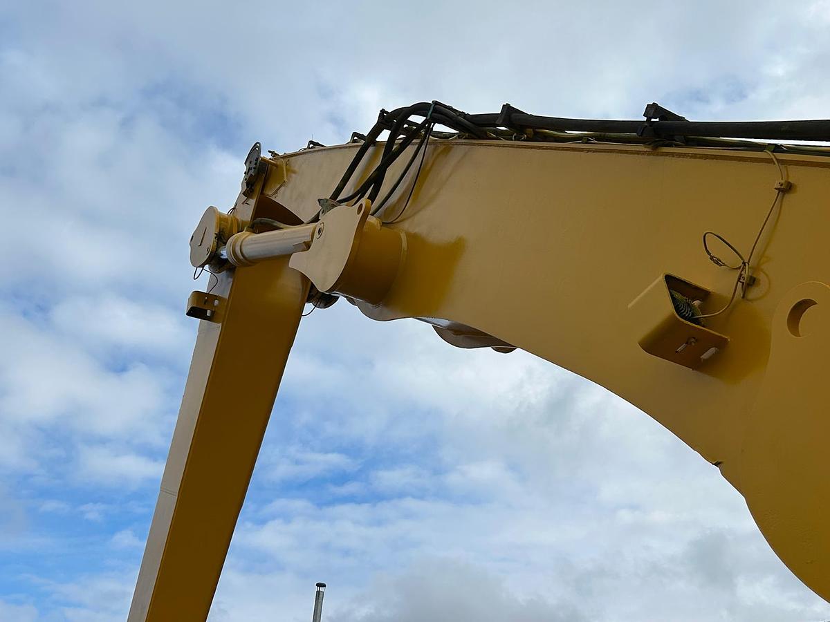 Used Liebherr R934B EW