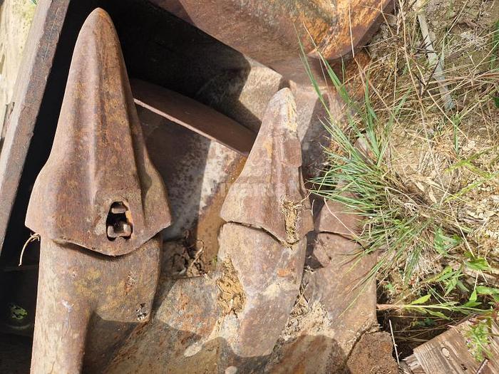 D'occasion Godet de tranchée pour CASE 688 largeur 55cm